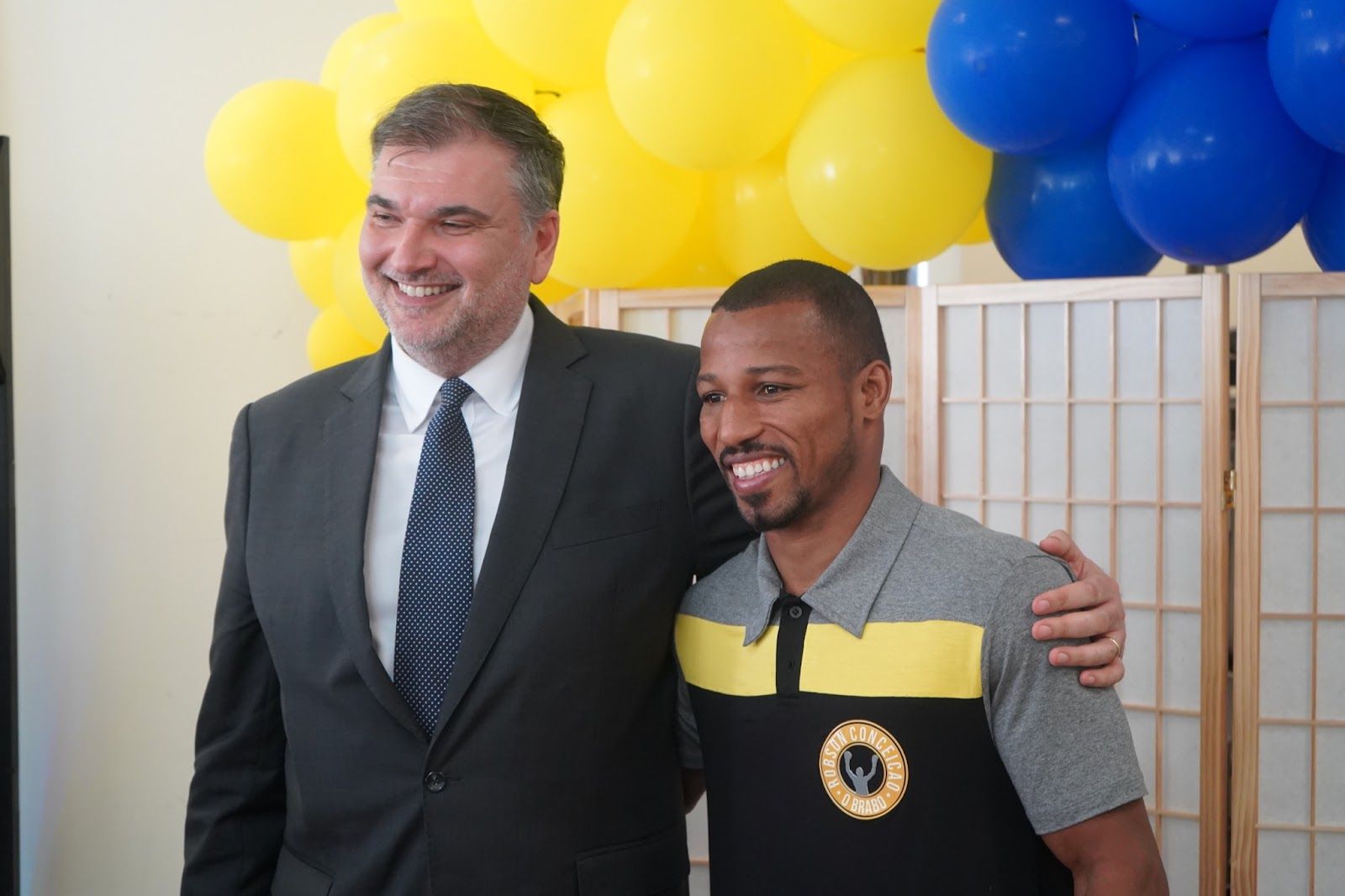 Leonardo Enge with Conceicao. Photography by James Frazier.